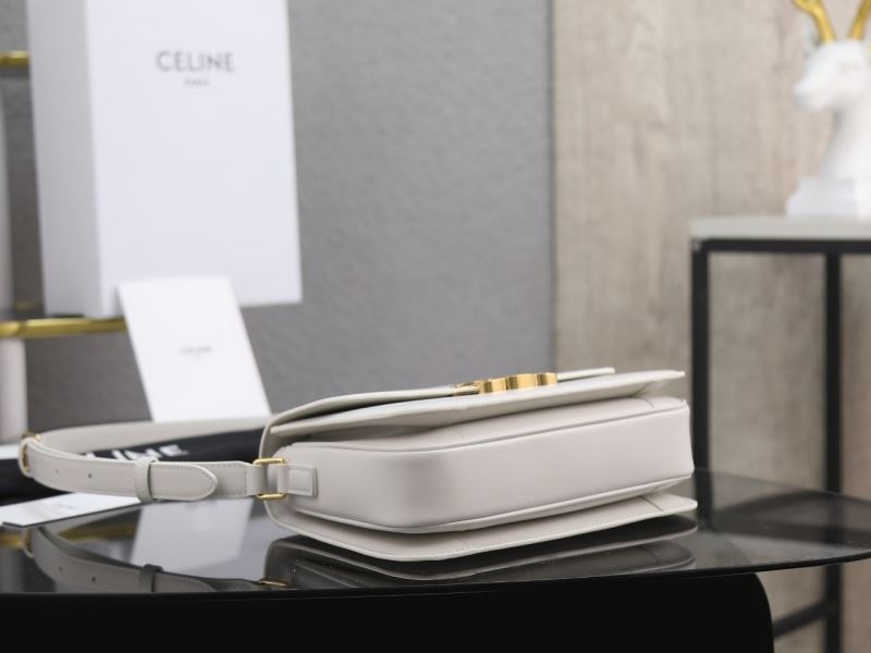 Ce1i*e triomphe bags